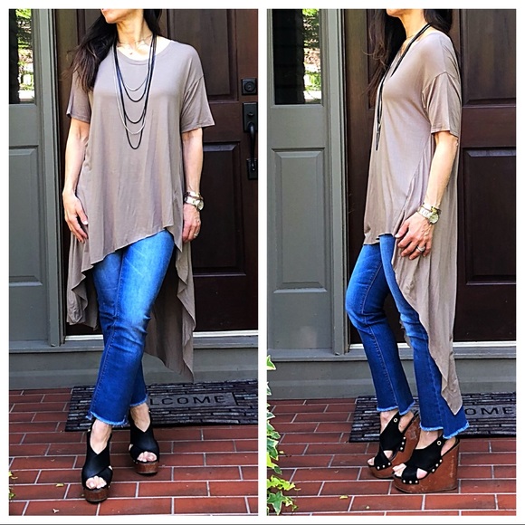 ✨LAST ONE ✨High low asymmetrical mocha top - Picture 5 of 8